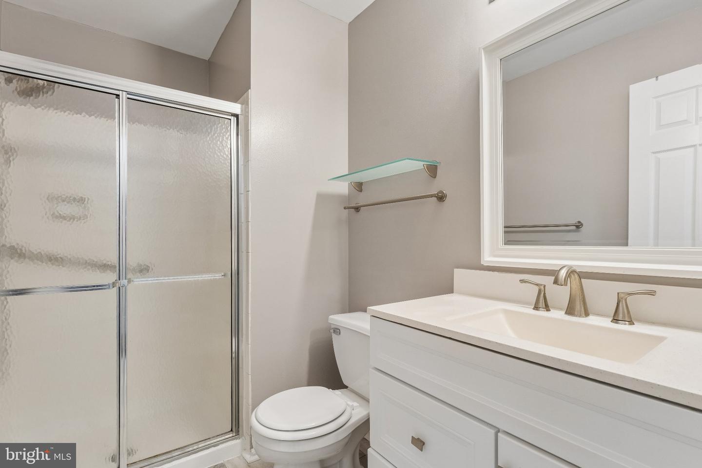 4403 Silverbrook Ln #a301 Property Photo 17