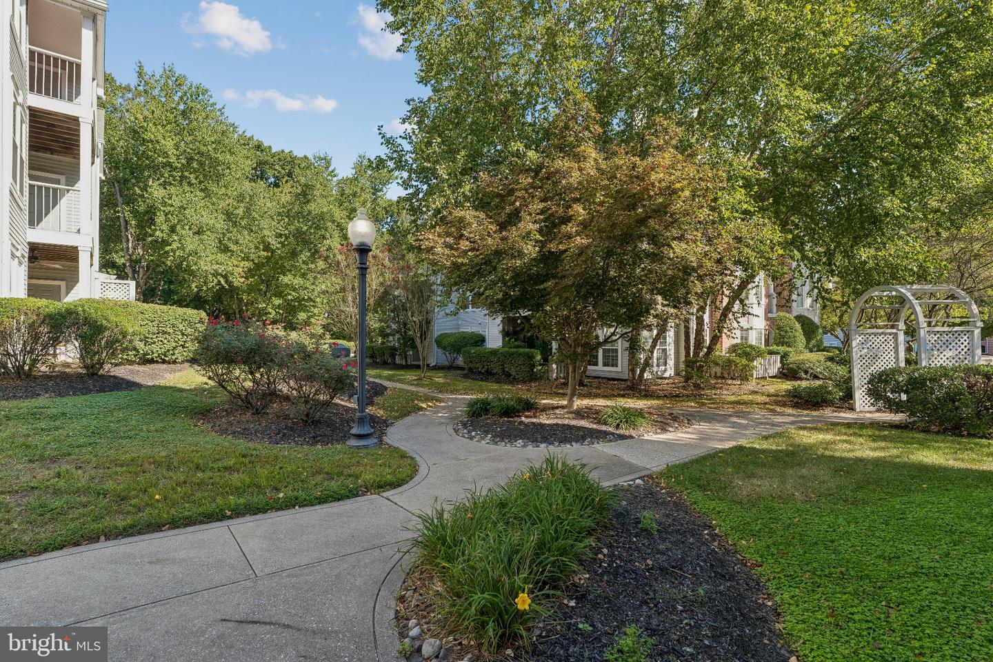 4403 Silverbrook Ln #a301 Property Photo 19