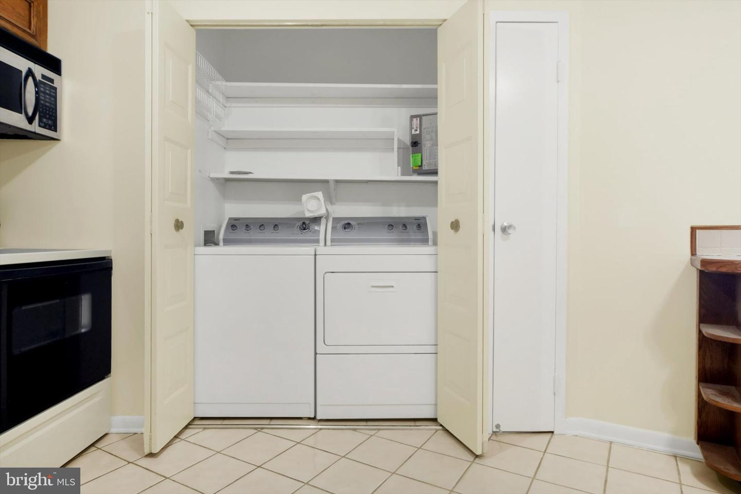 205 E Joppa Rd #1604 Property Photo 15