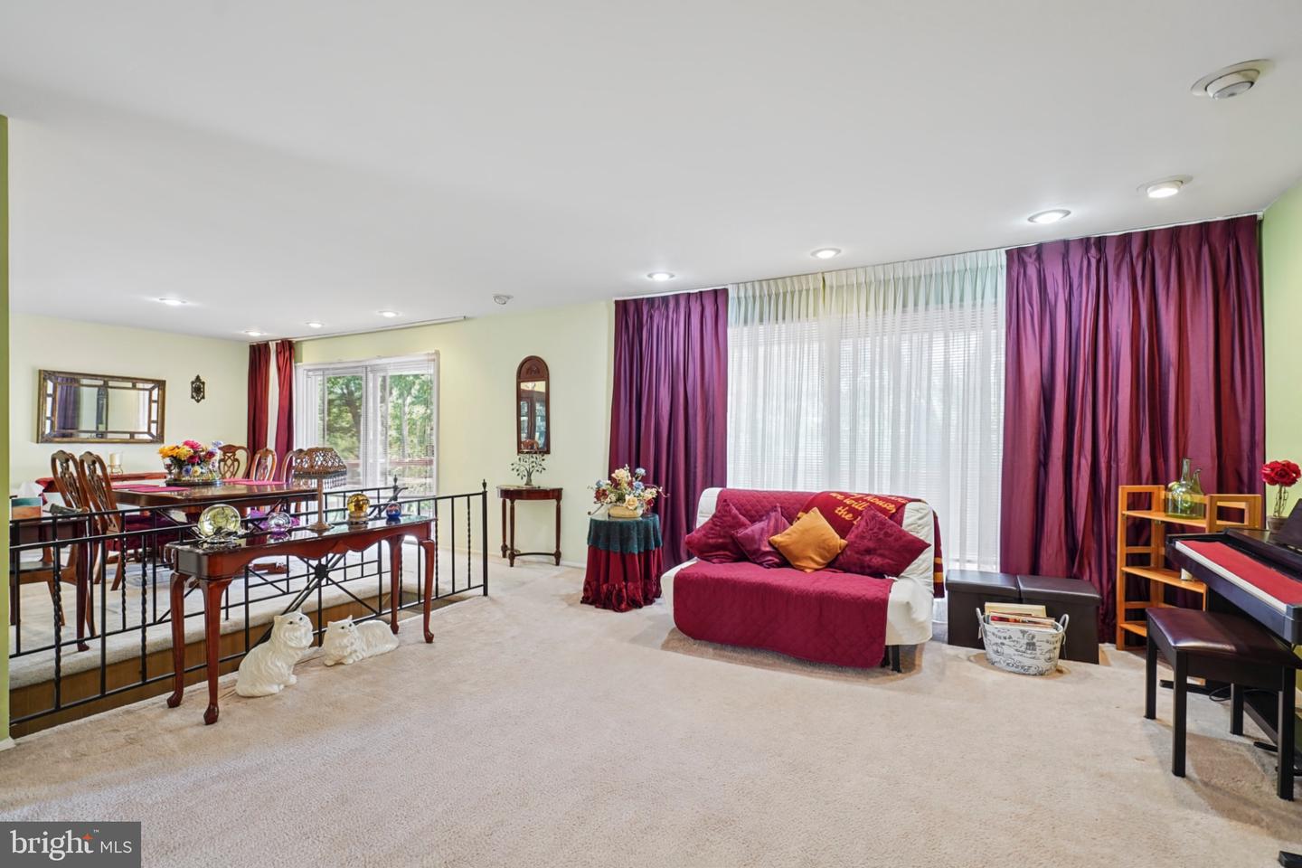 4 Peachtree Ct Property Photo 12