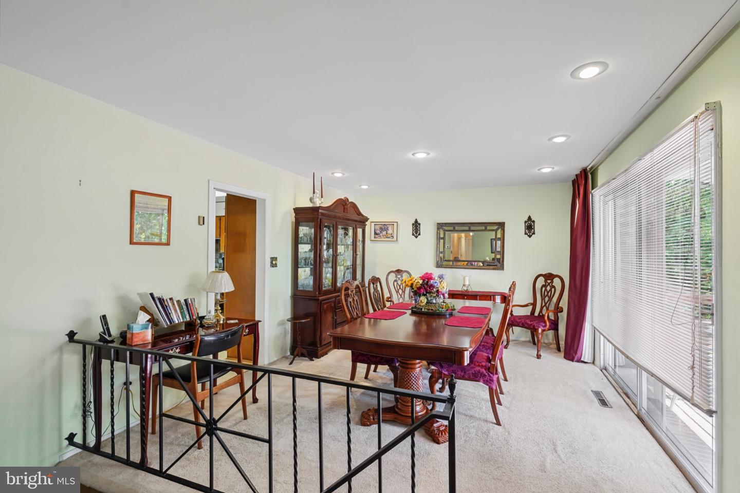 4 Peachtree Ct Property Photo 14