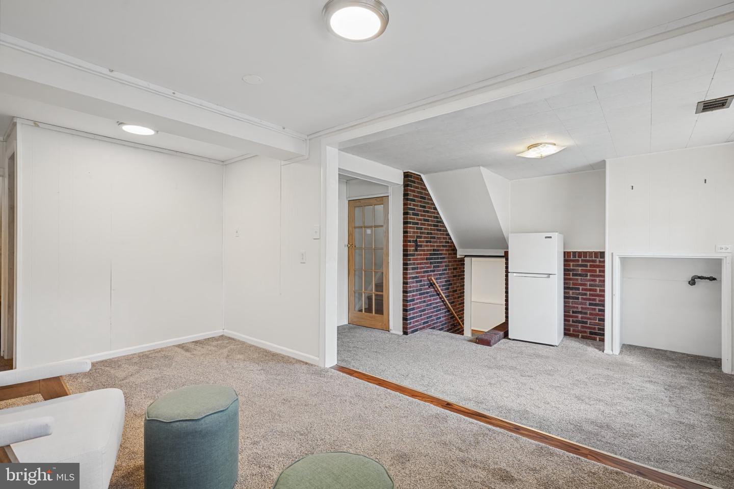9215 Orbitan Rd Property Photo 24