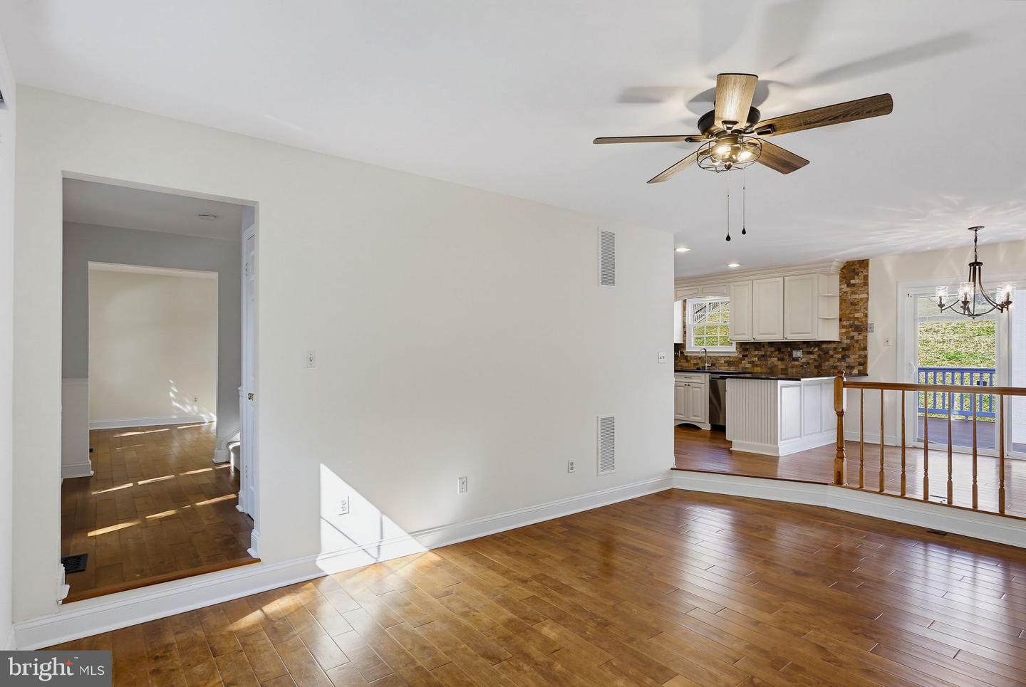 519 Westside Blvd Property Photo 45