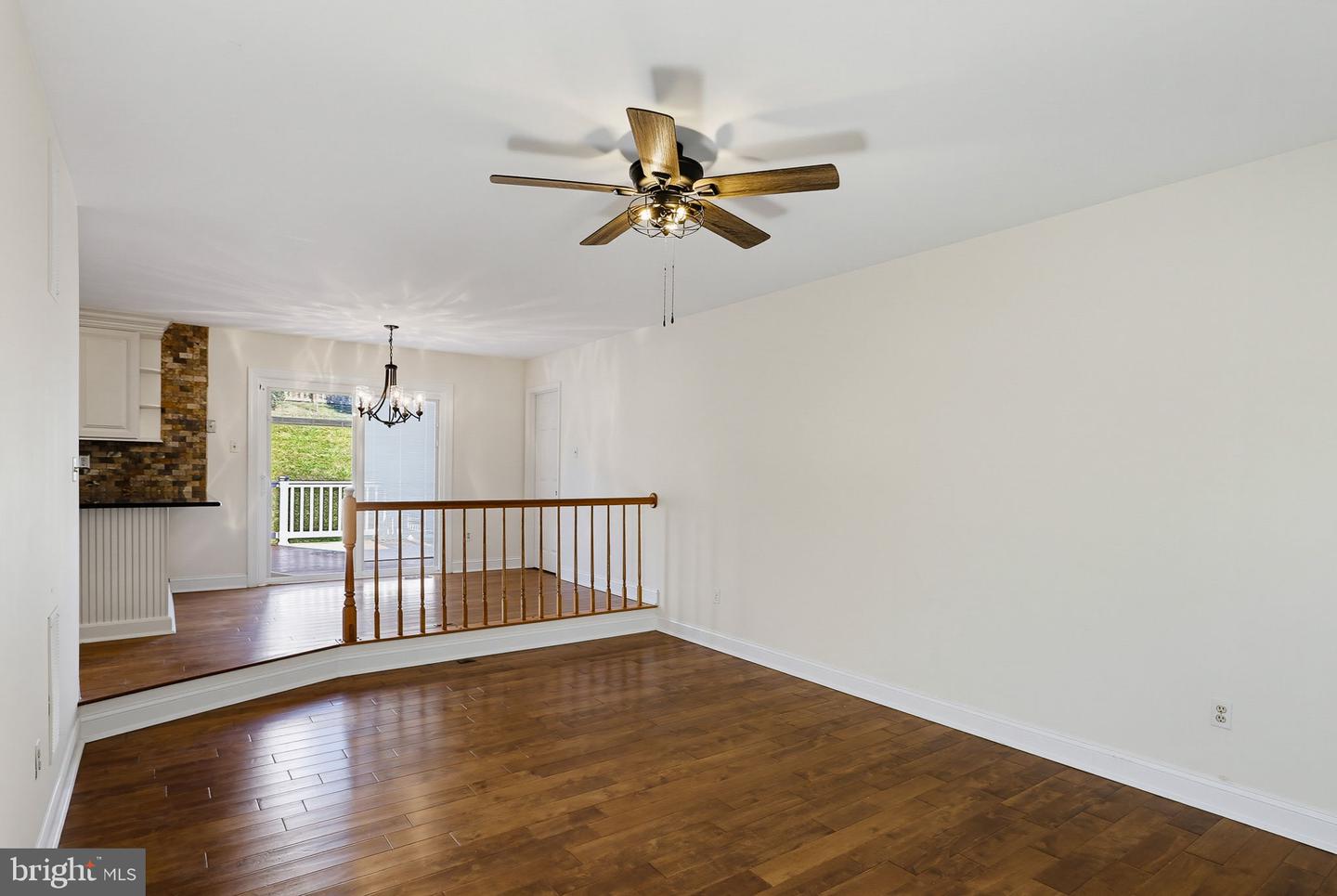 519 Westside Blvd Property Photo 46