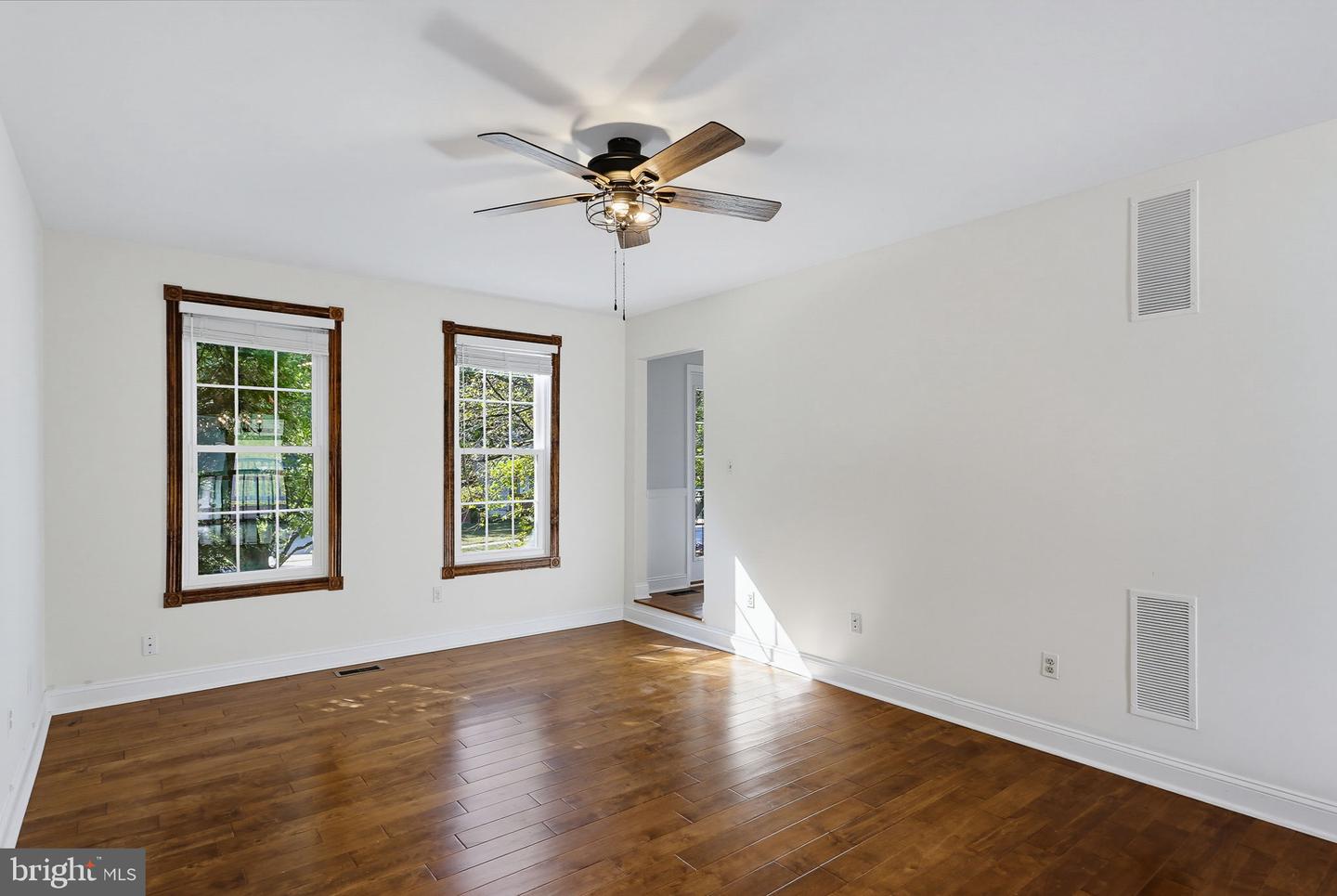 519 Westside Blvd Property Photo 47