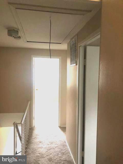 3301 Ryerson Cir Property Photo 2