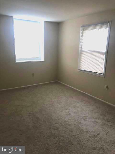 3301 Ryerson Cir Property Photo 3