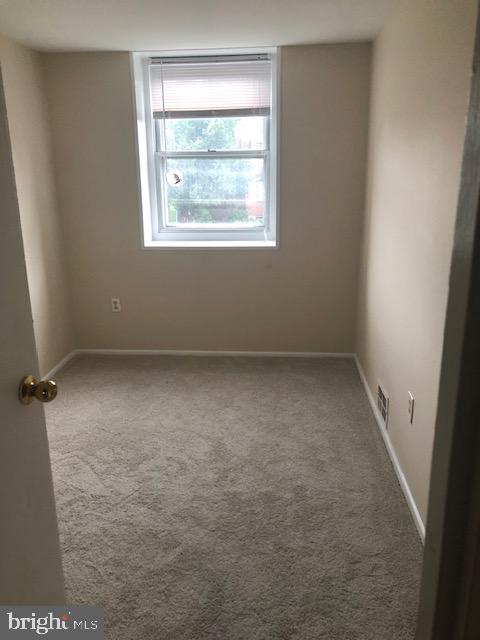 3301 Ryerson Cir Property Photo 4