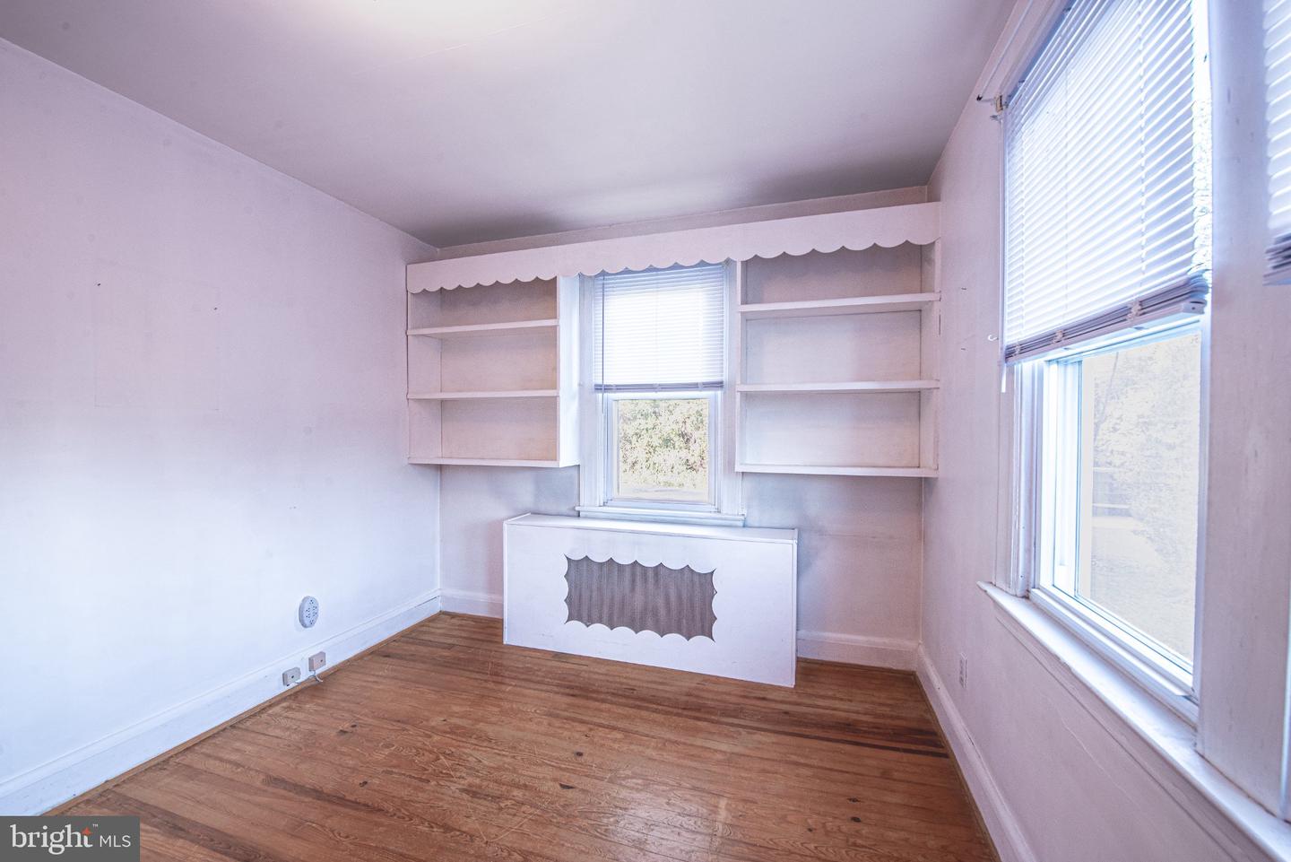 4107 Martin Ave Property Photo 9