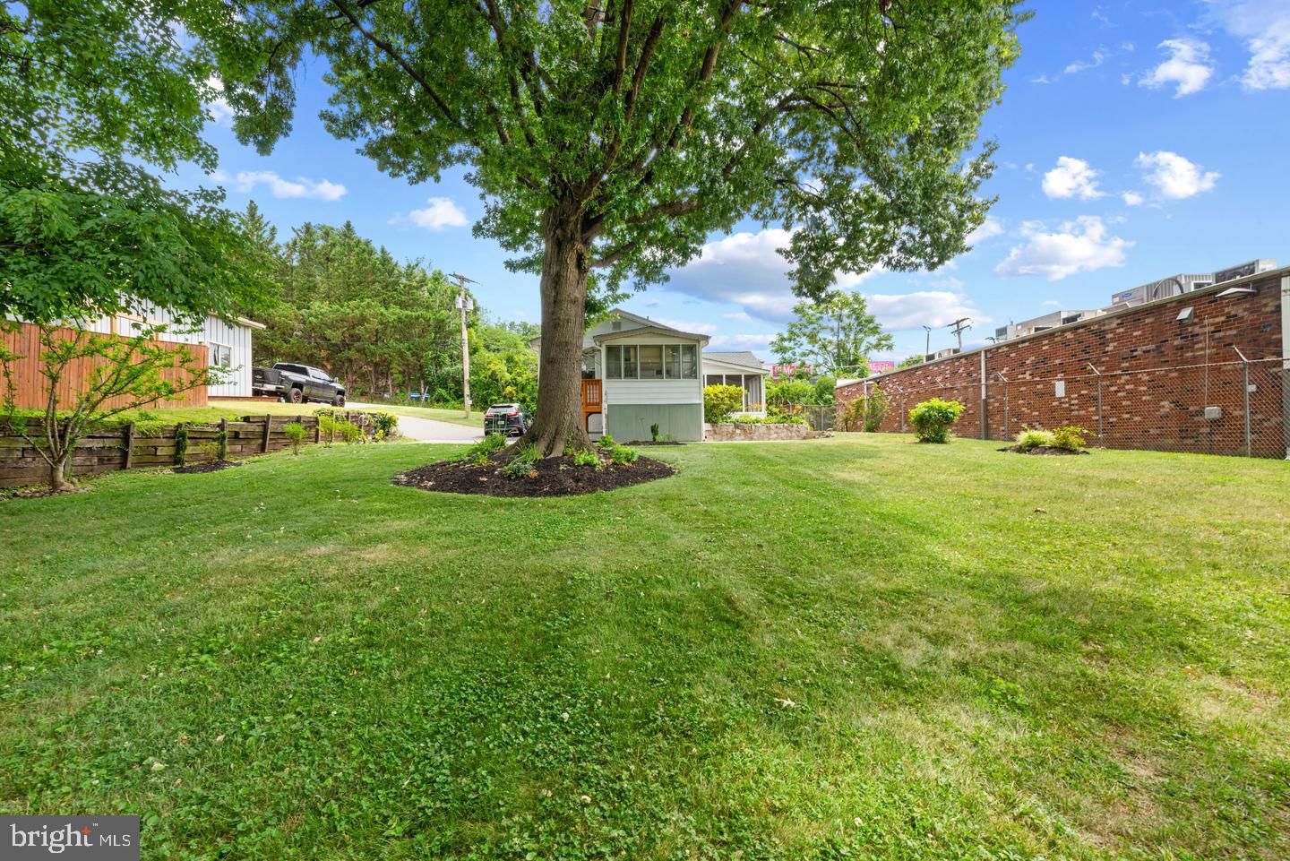 4107 Martin Ave Property Photo 31