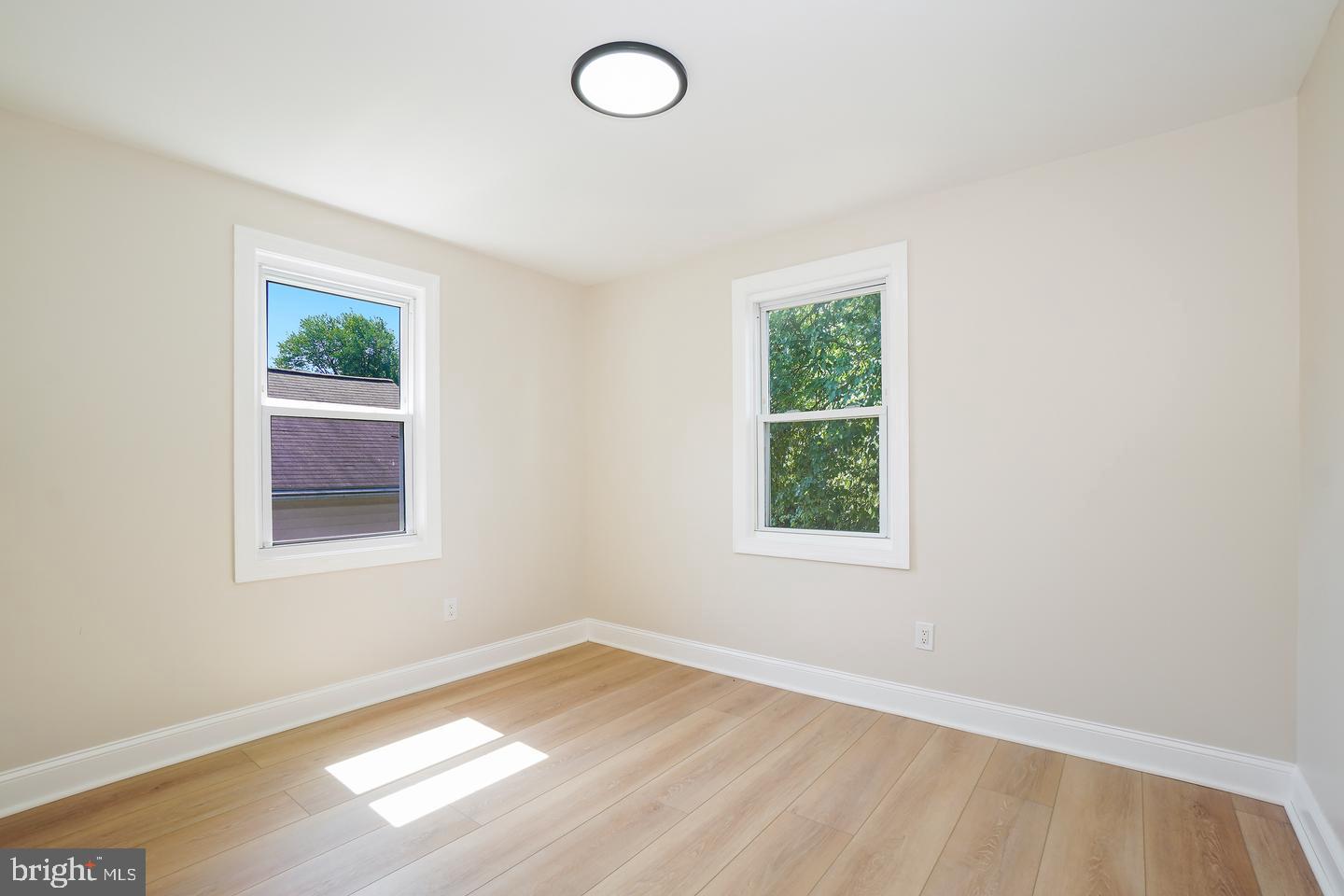 2909 Louisiana Ave Property Photo 15