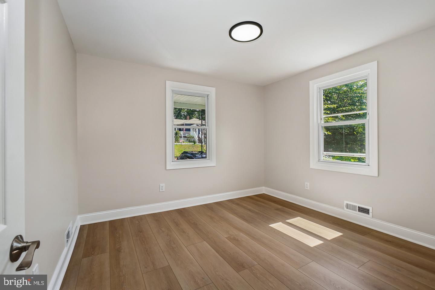 2909 Louisiana Ave Property Photo 18
