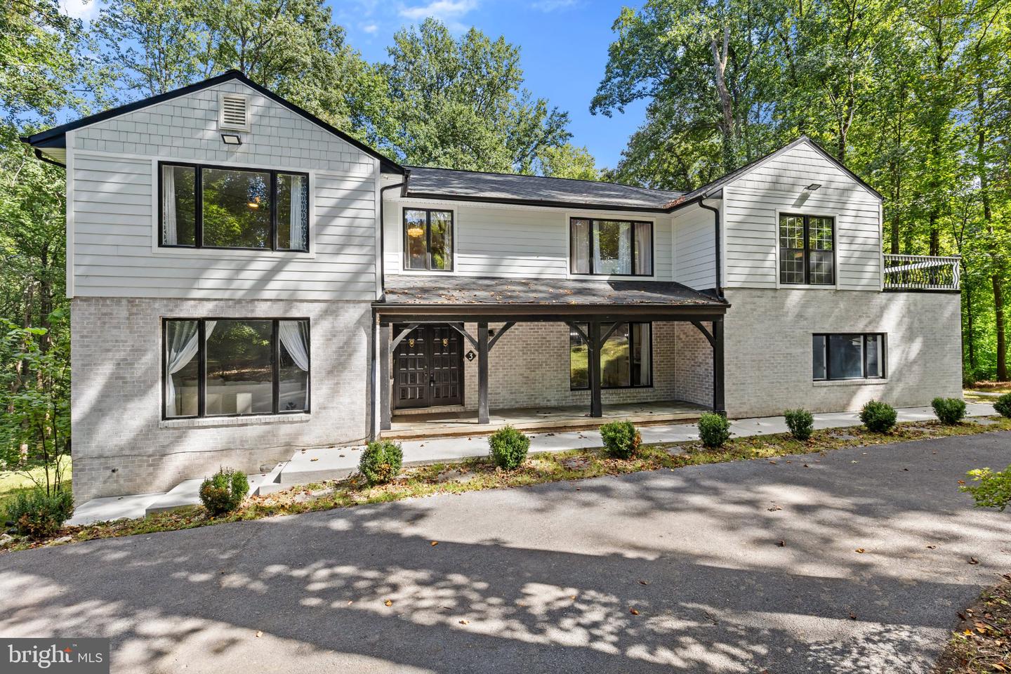3 Pemberly Ln Property Photo 1