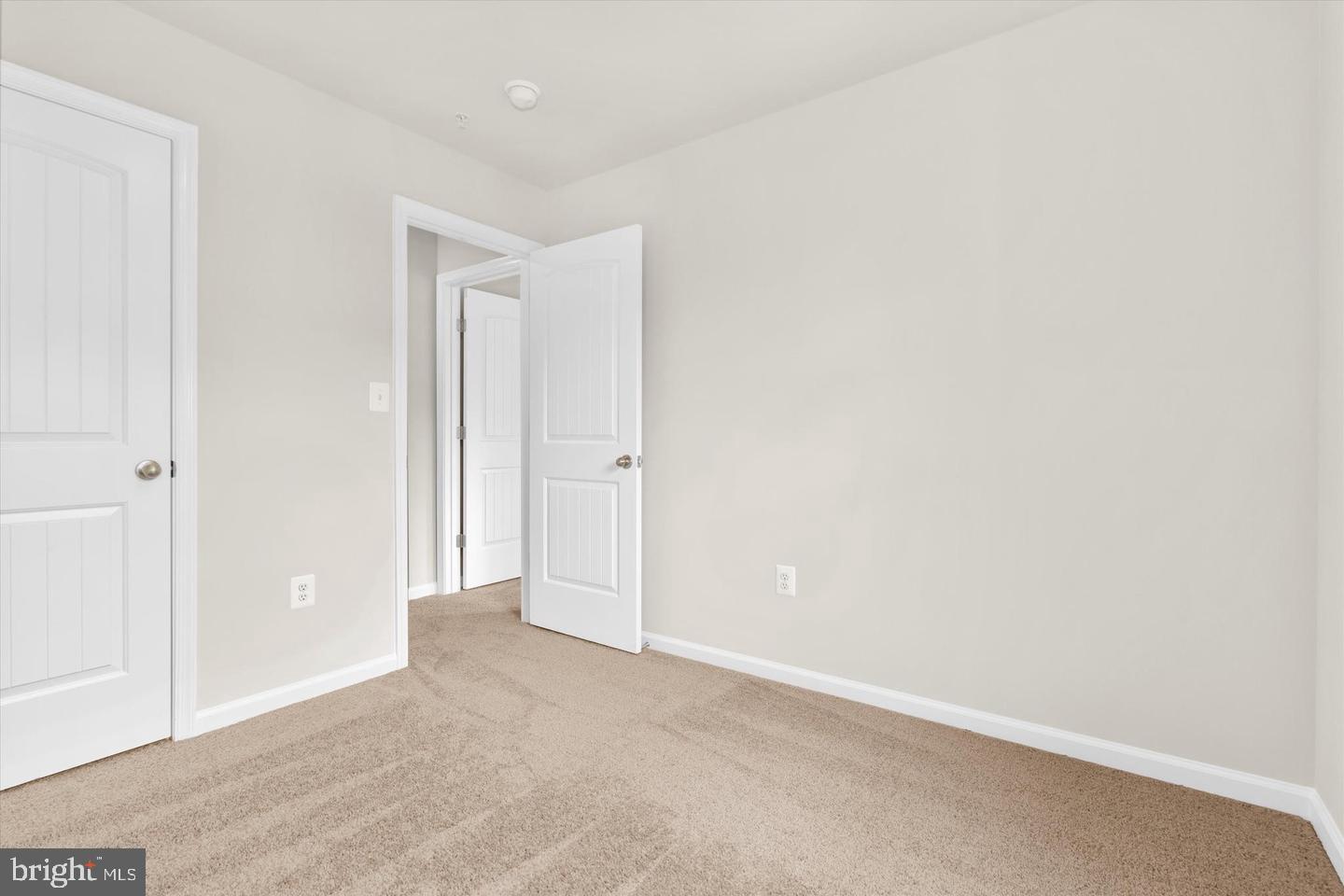 8108 Bartholomew Ct Property Photo 27