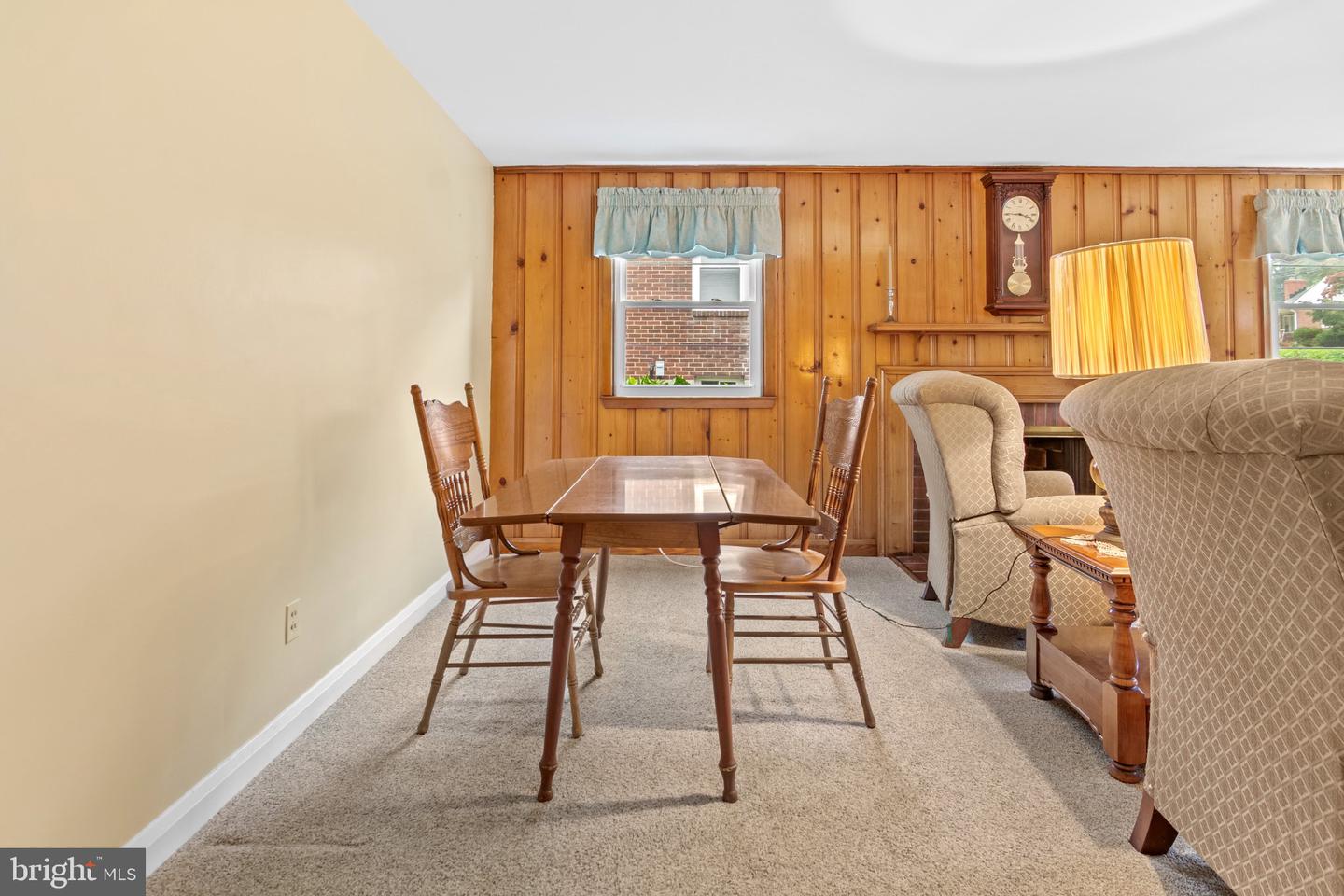 534 Brook Rd Property Photo 6