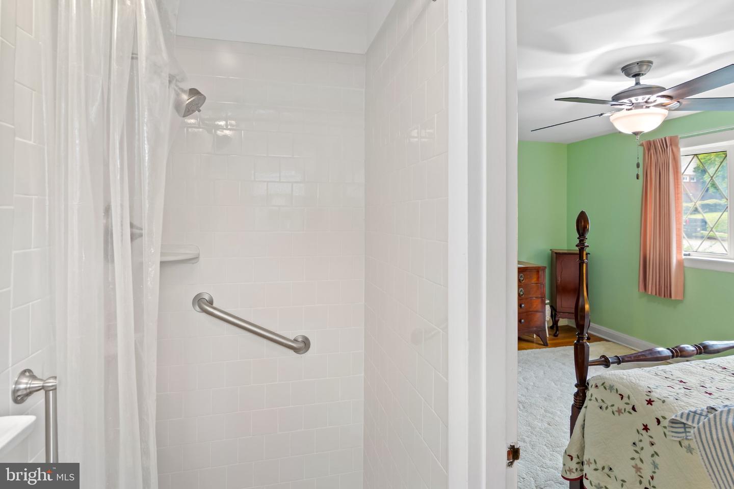 534 Brook Rd Property Photo 17