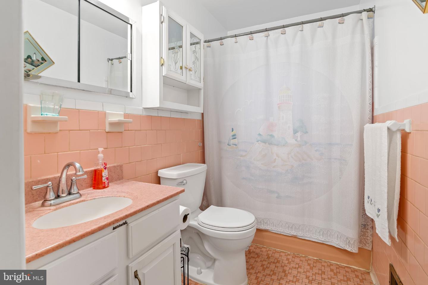 534 Brook Rd Property Photo 25