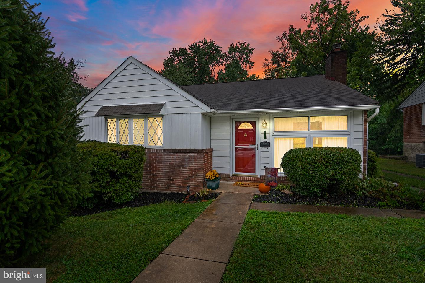 534 Brook Rd Property Photo 38