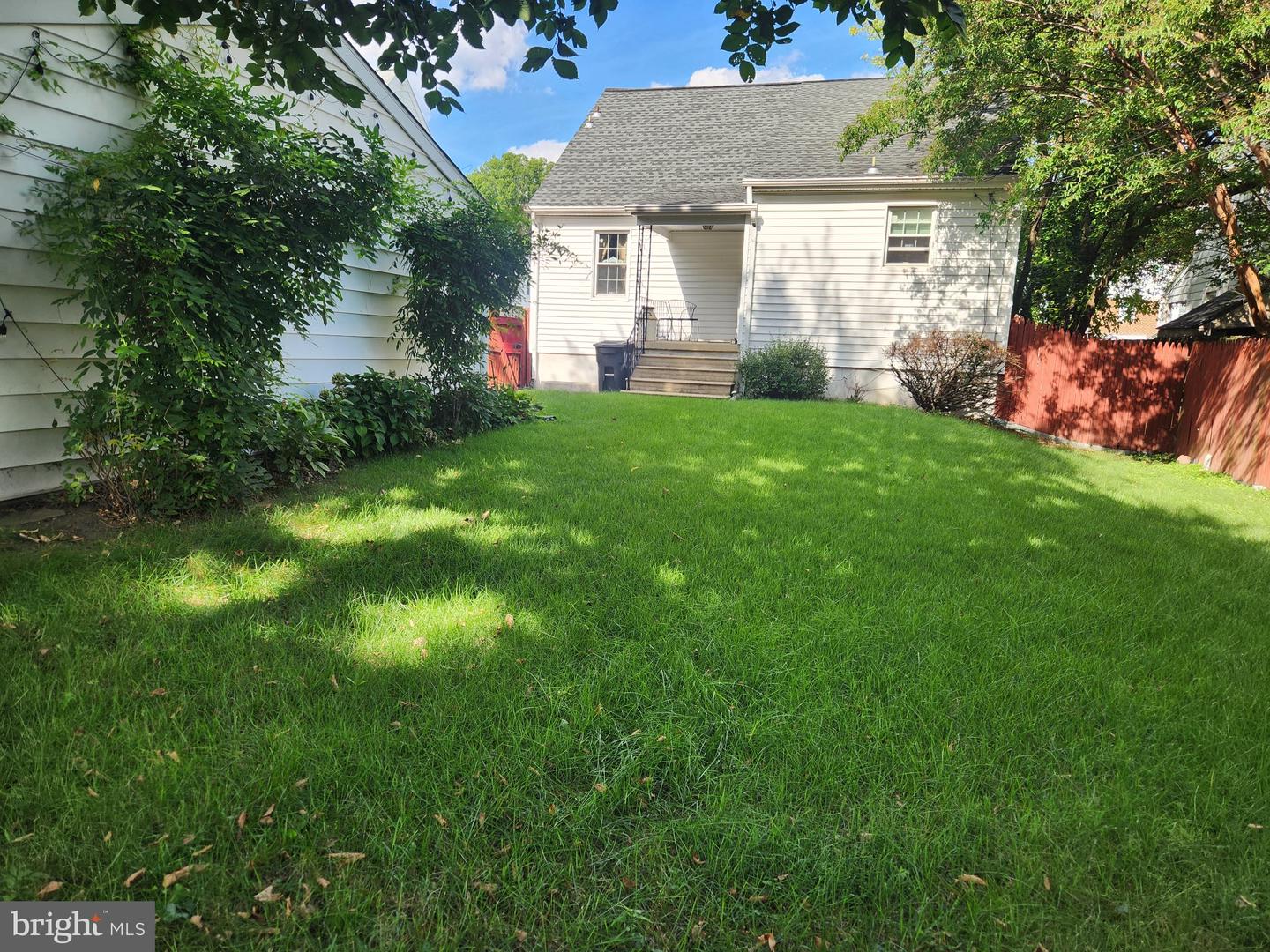 1036 Elm Ridge Ave Property Photo 2