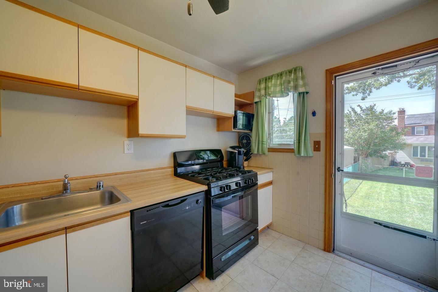 5113 Meridy Ave Property Photo 13
