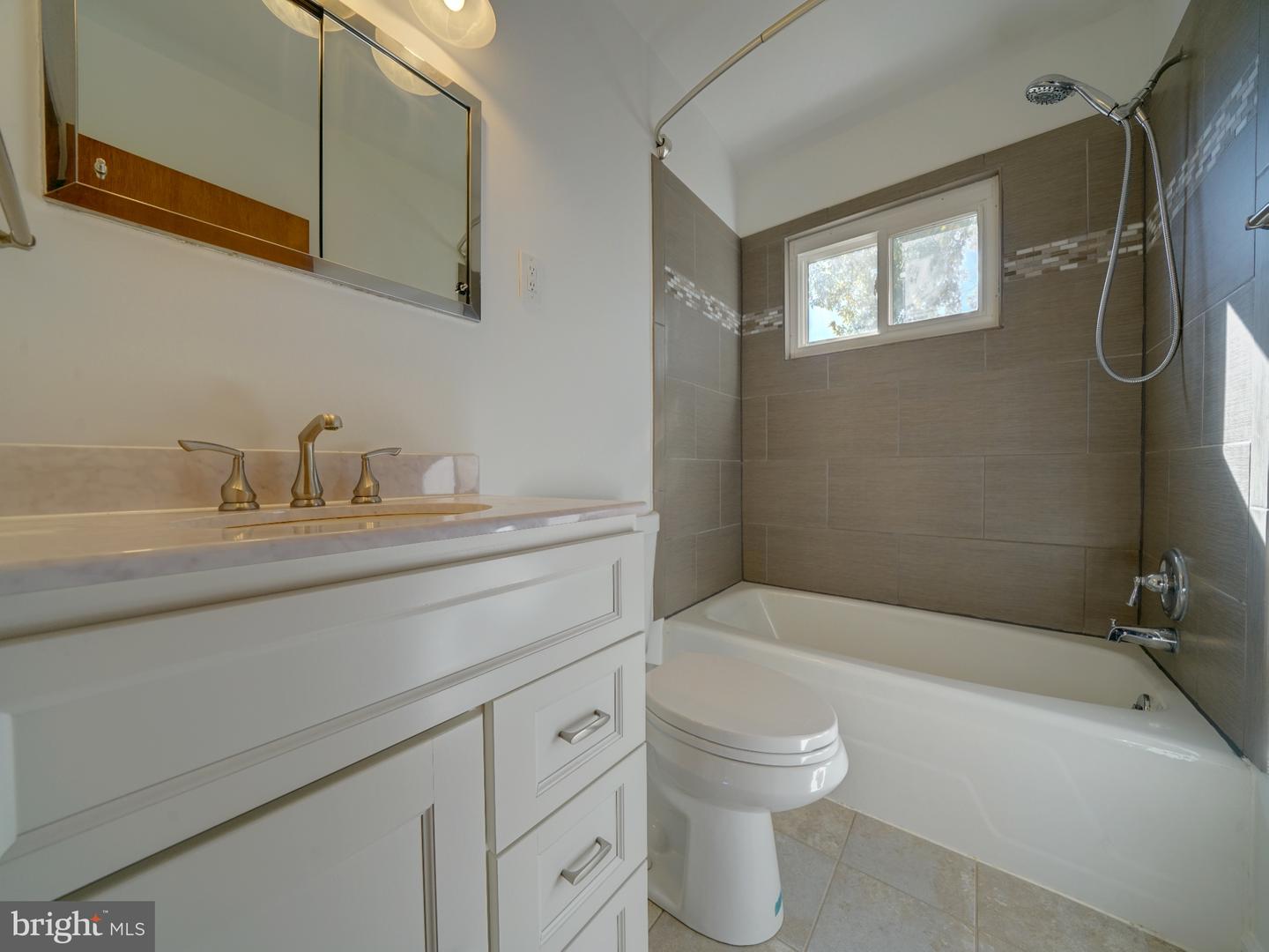 5113 Meridy Ave Property Photo 27