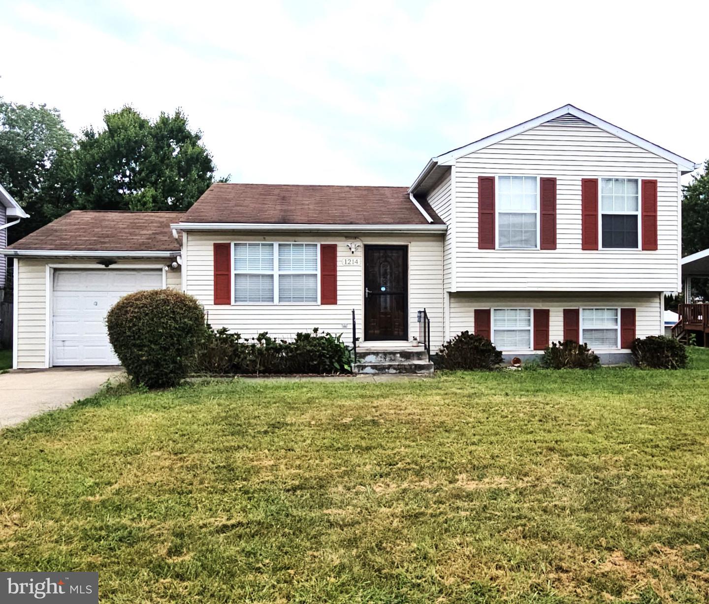 1214 Weddel Ave Property Photo 1