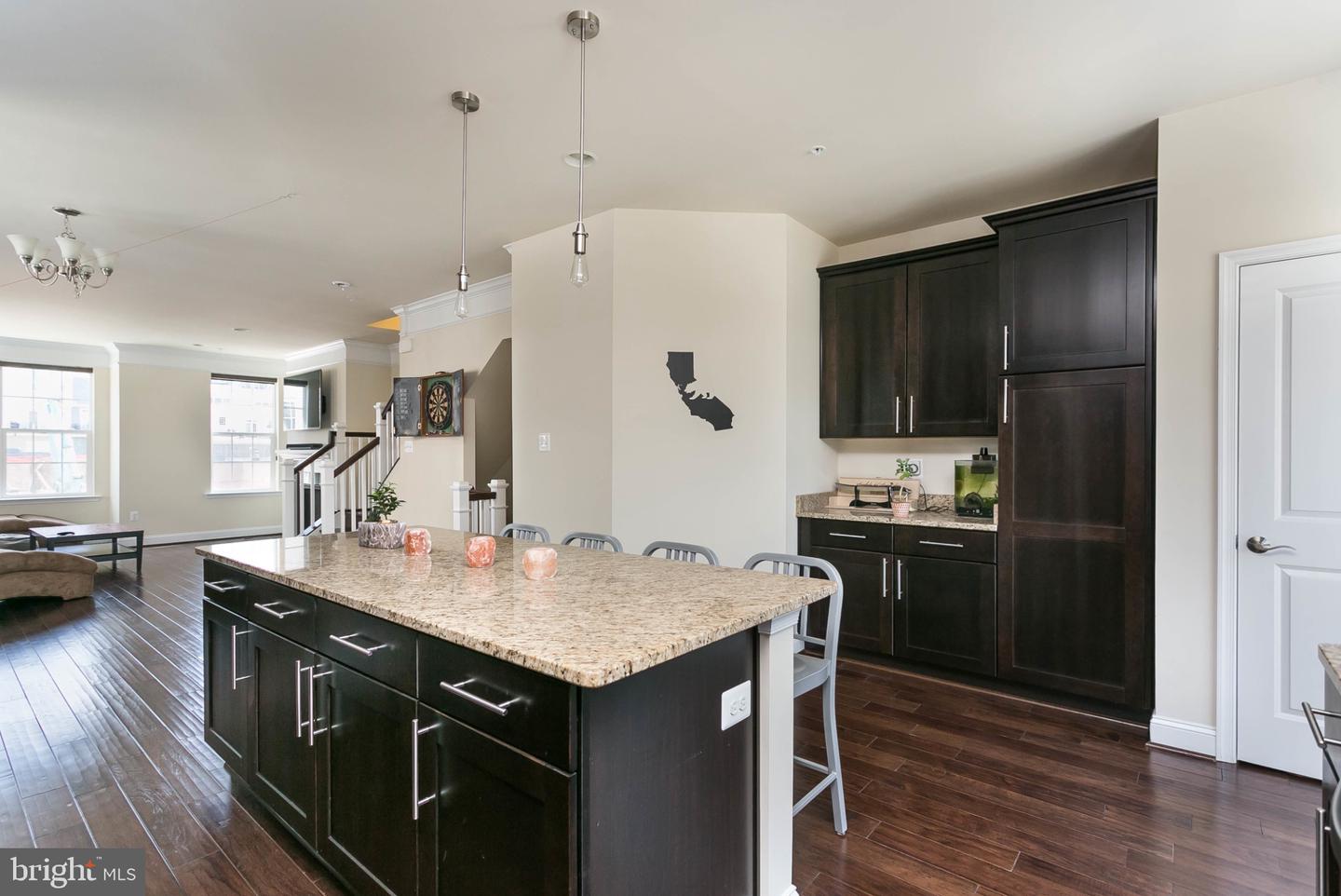 19 Willow Ave Property Photo 15