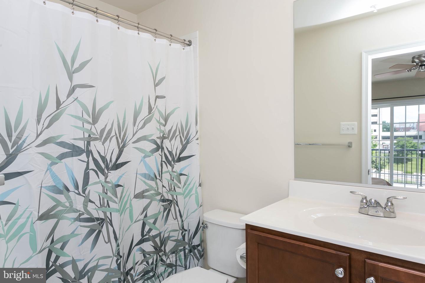 19 Willow Ave Property Photo 18