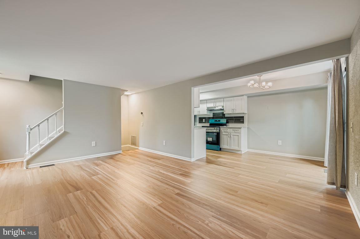 MDBC2176492 Property Photo 7