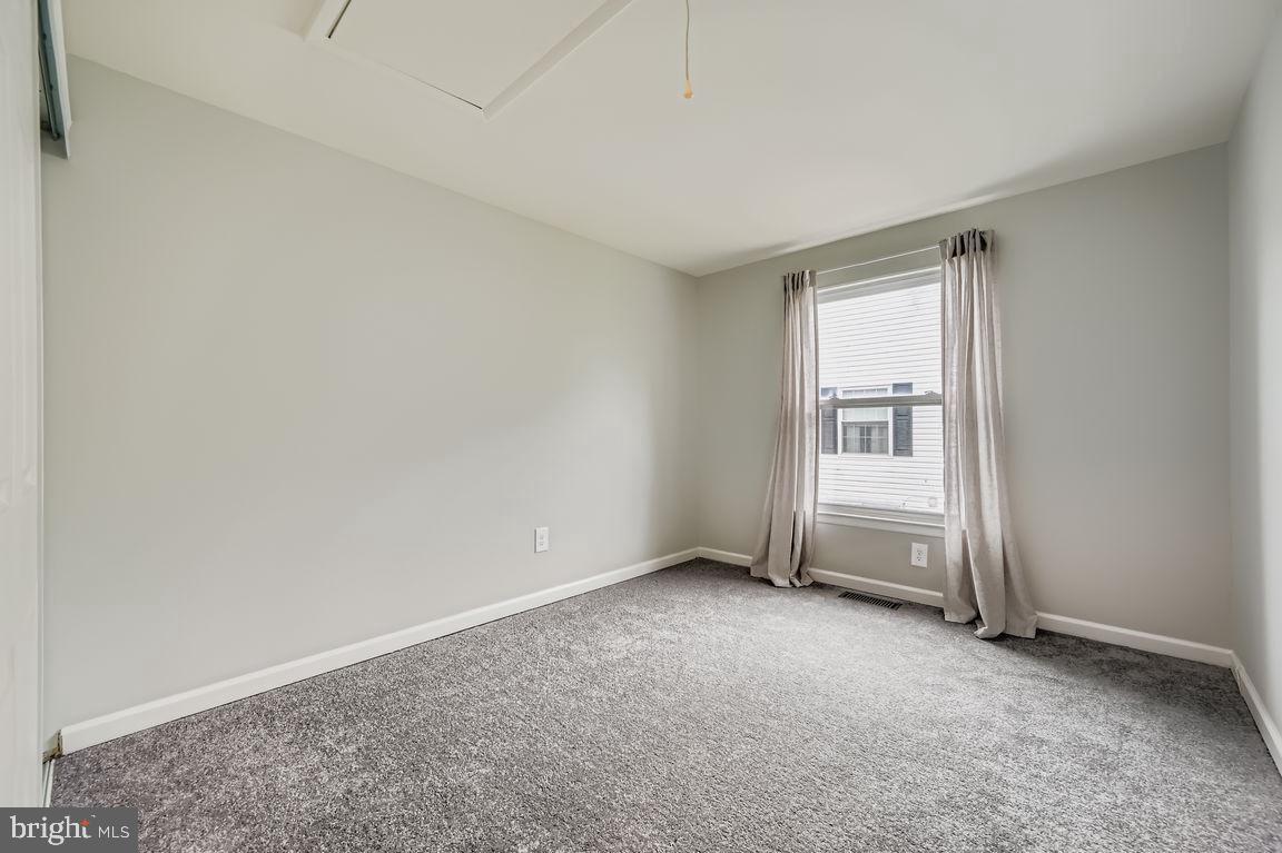 MDBC2176492 Property Photo 19