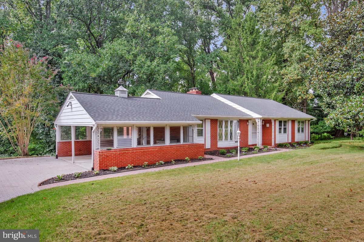 4111 Halifax Ct Property Photo 1
