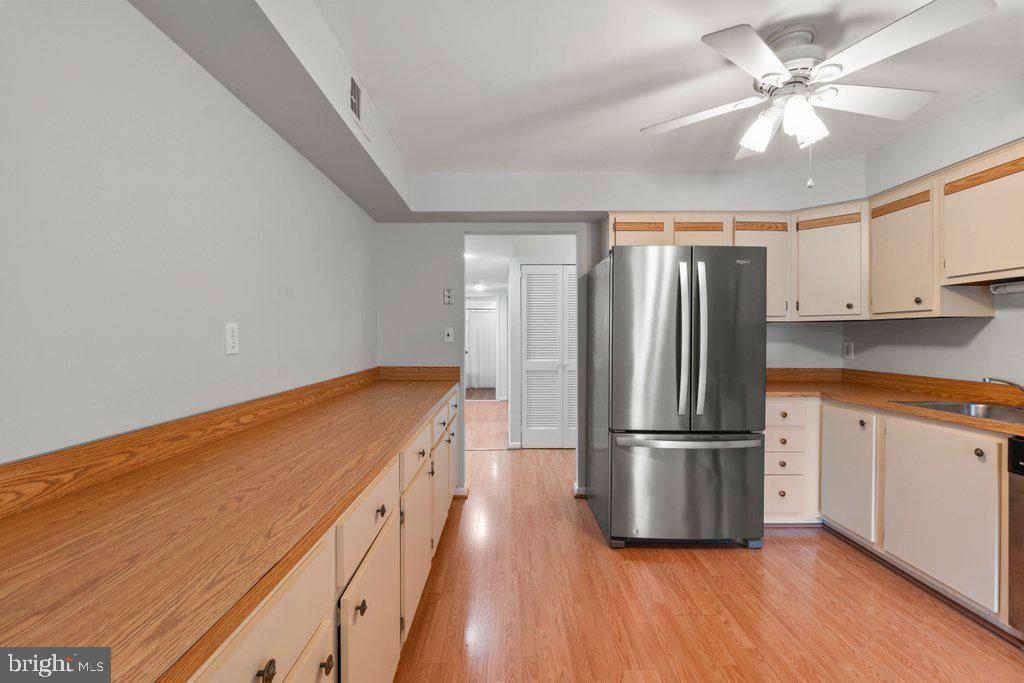 9 Bailiffs Ct #301 Property Photo 20