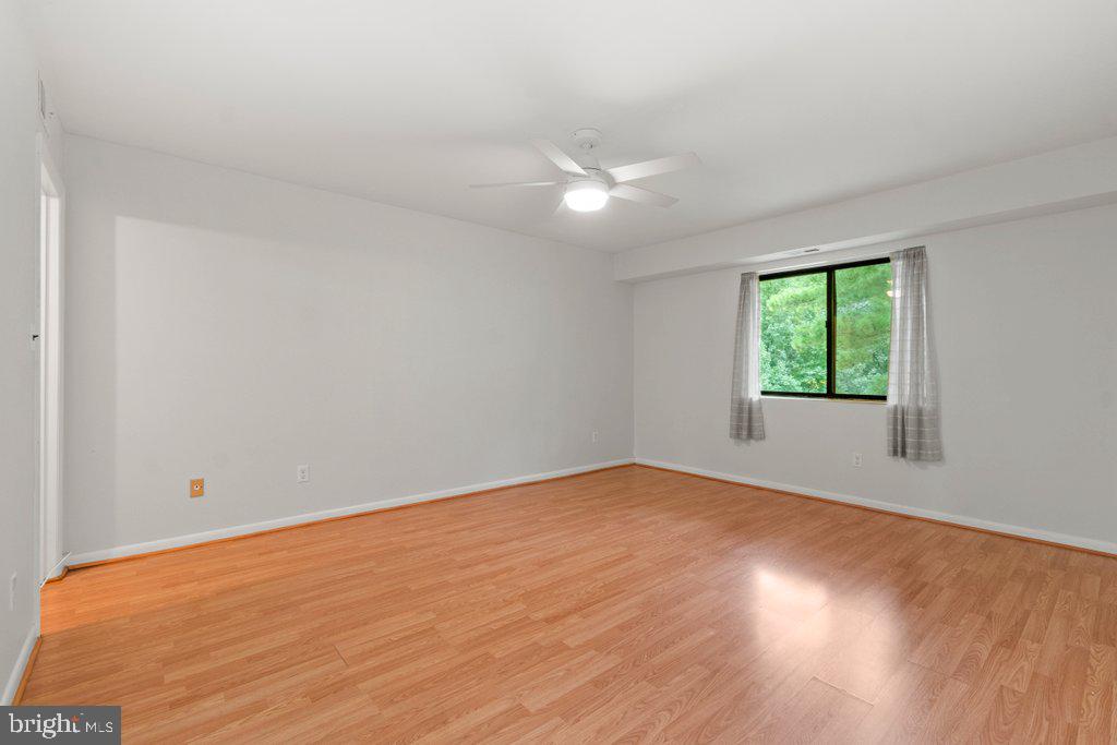 9 Bailiffs Ct #301 Property Photo 22