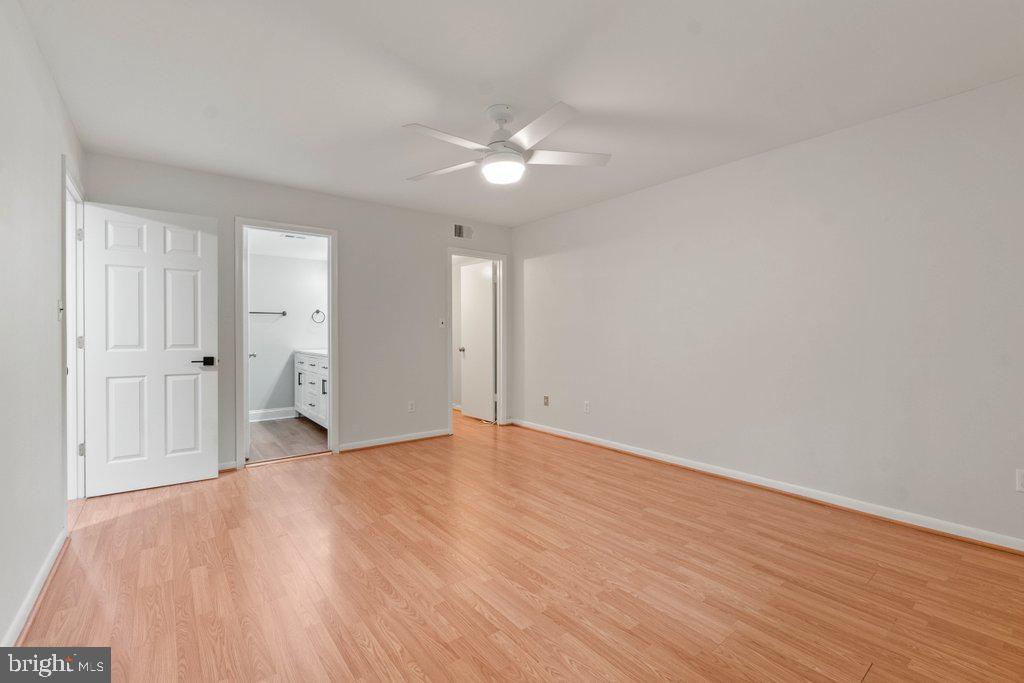 9 Bailiffs Ct #301 Property Photo 23