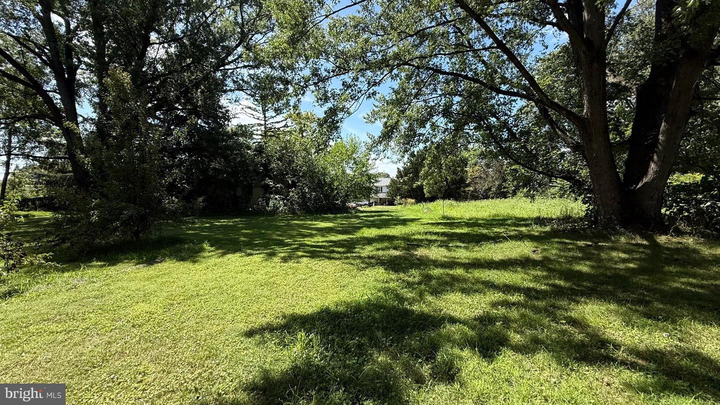 15929 Hanover Pike Property Photo 8