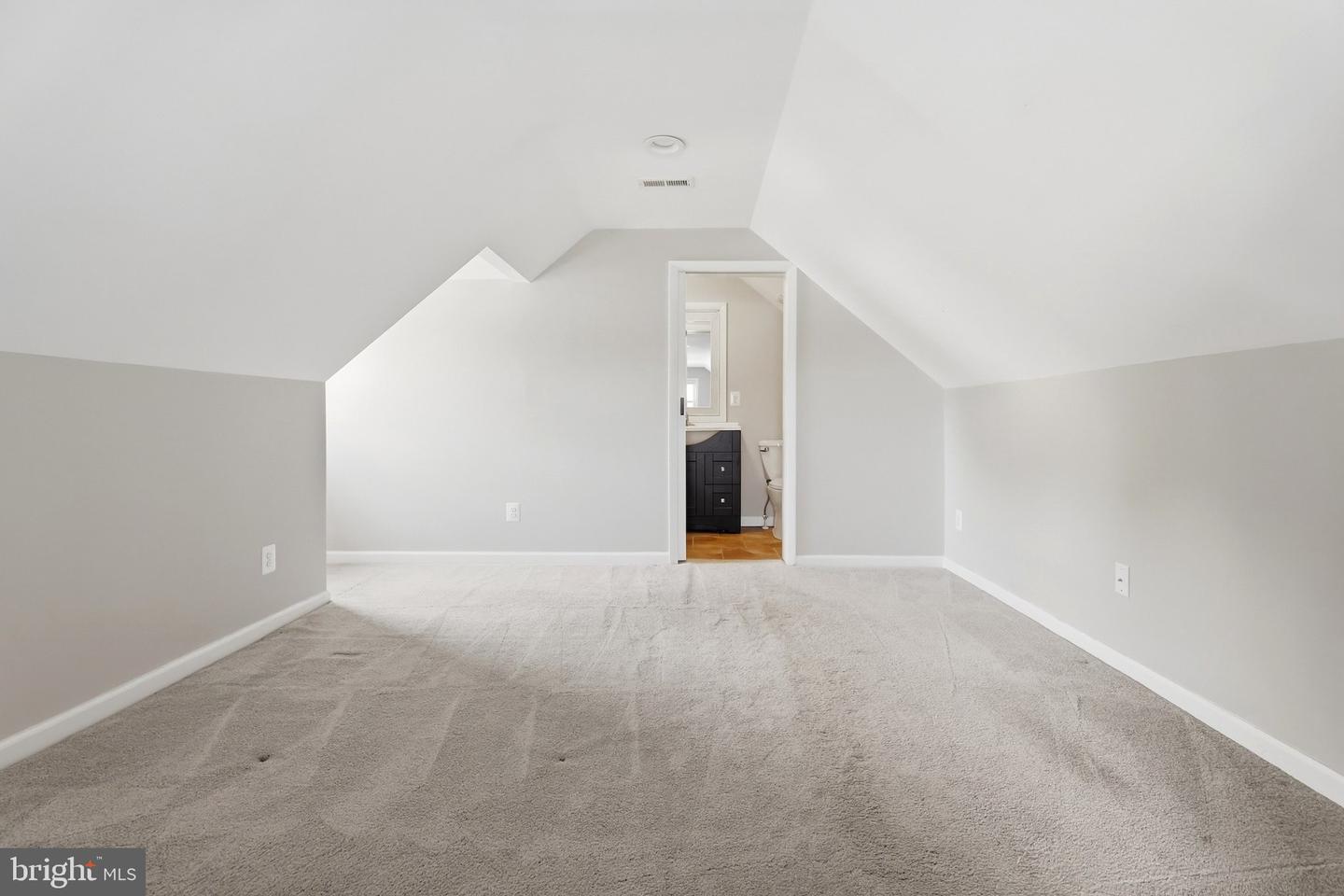 2507 Glencoe Rd Property Photo 17