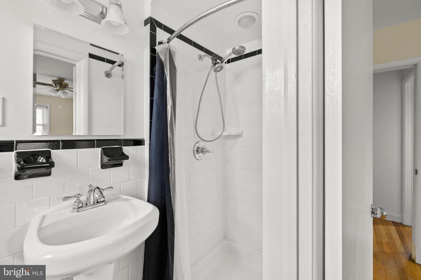 230 Rollingbrook Way Property Photo 13