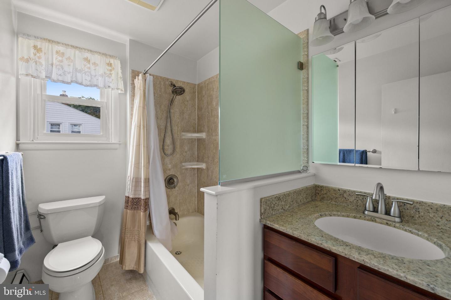 230 Rollingbrook Way Property Photo 15