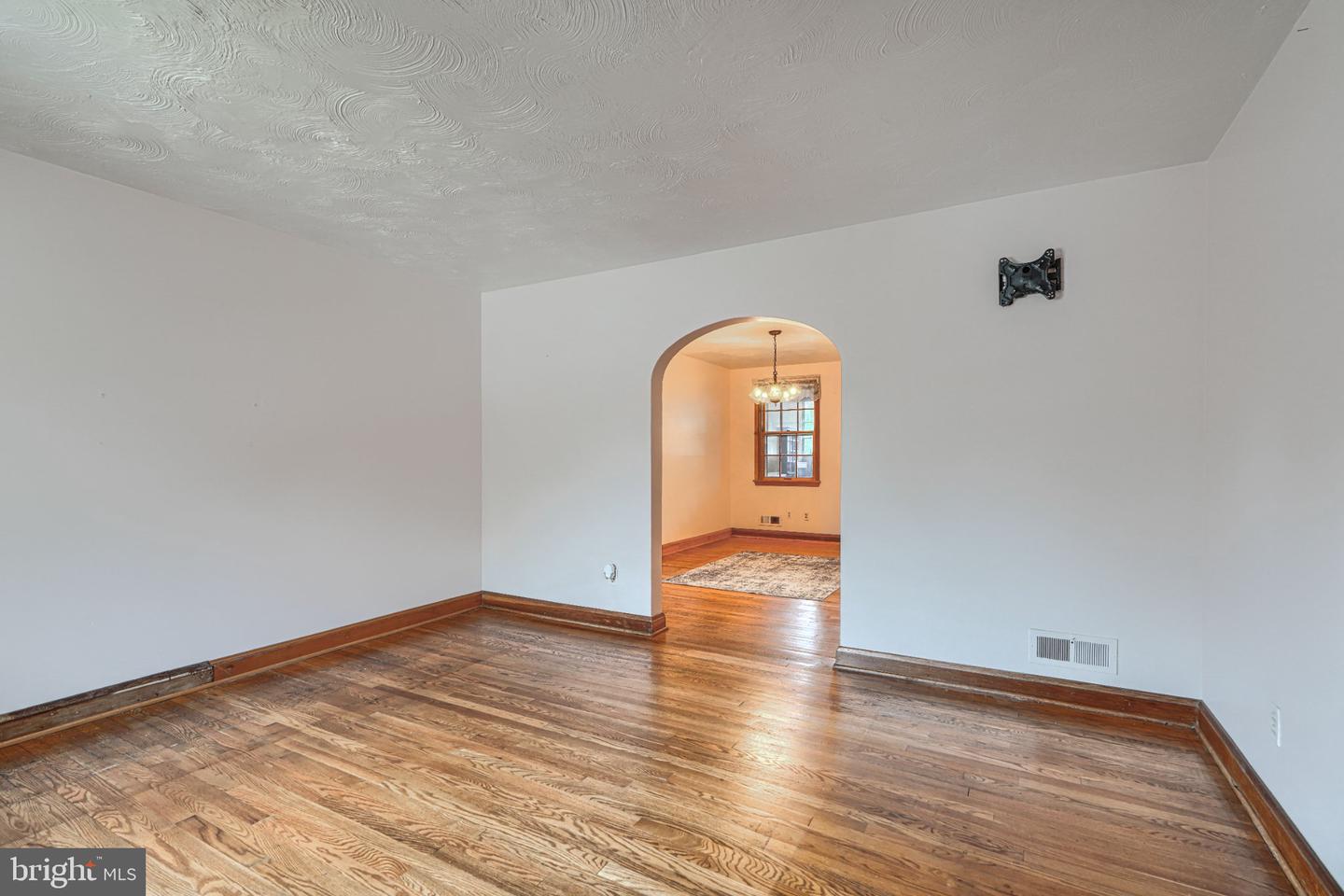 8446 Loch Raven Blvd Property Photo 5