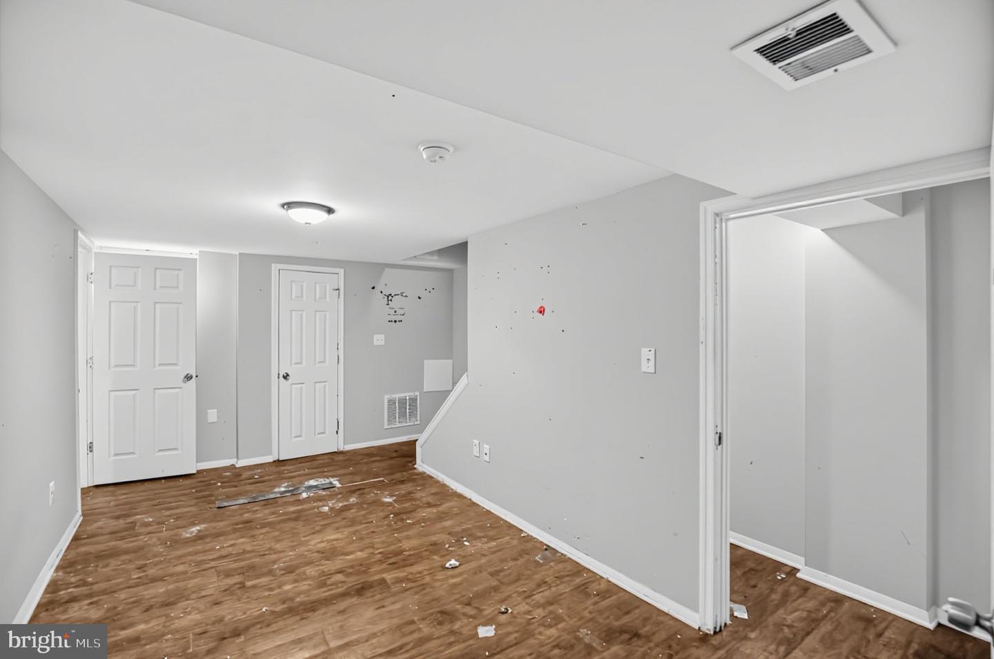 6142 Radecke Ave Property Photo 11