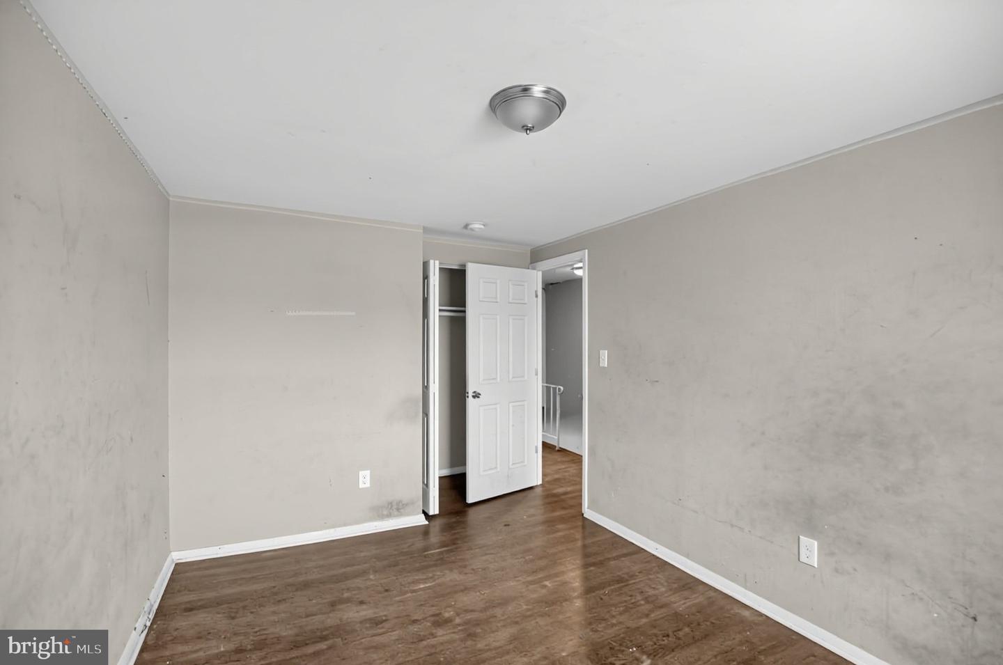 6142 Radecke Ave Property Photo 20