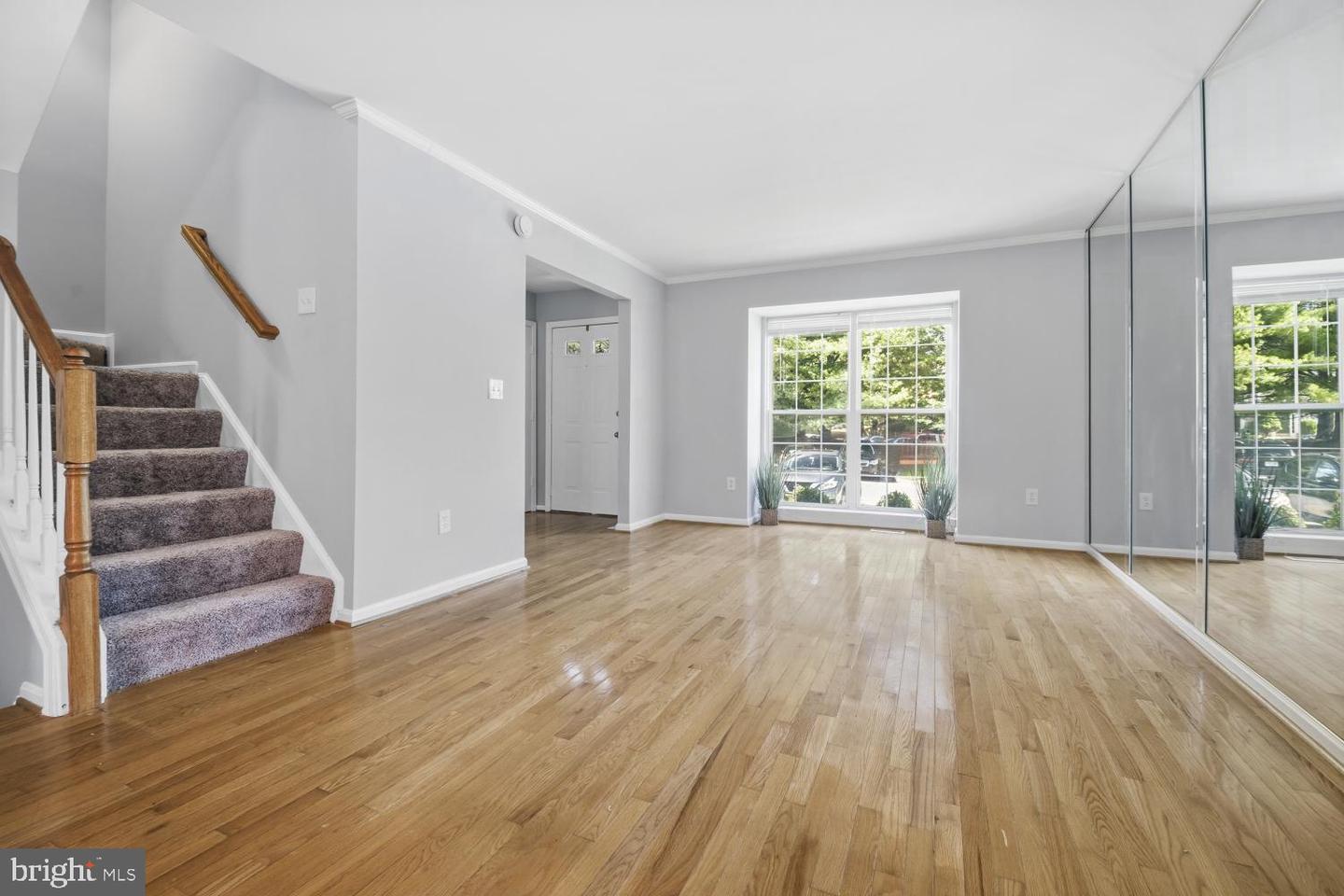 808 Brickston Rd Property Photo 6
