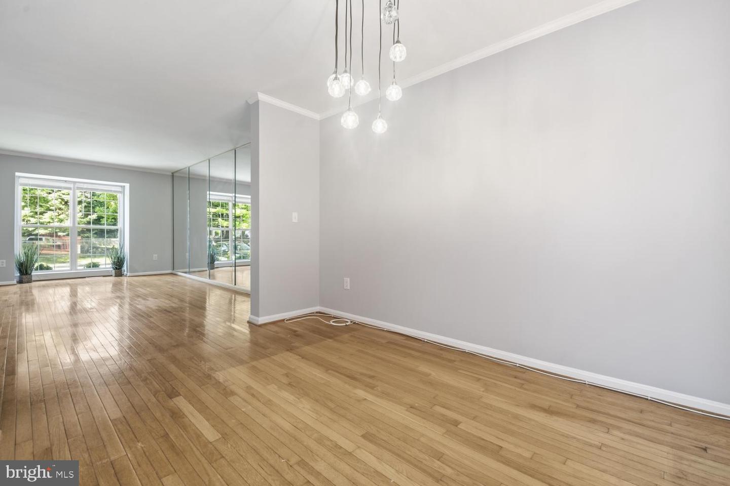 808 Brickston Rd Property Photo 12
