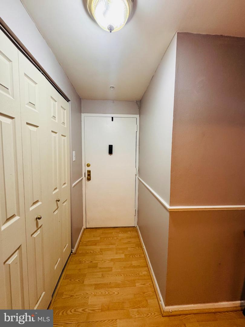 28 Allegheny Ave #807 Property Photo 6