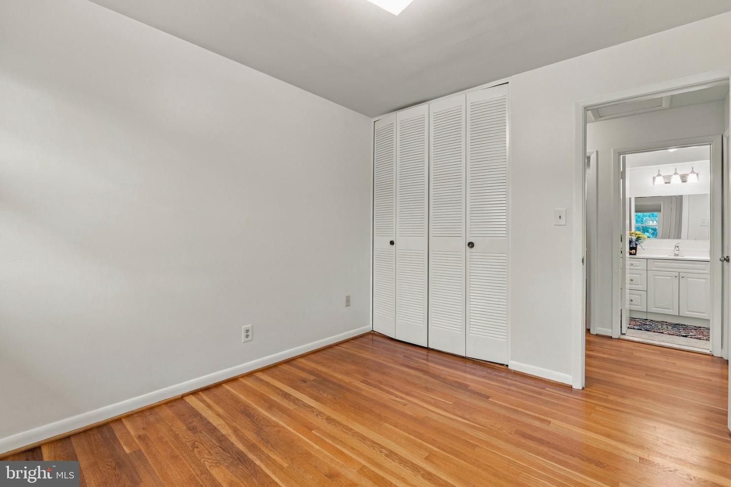 220 Chantrey Rd Property Photo 26