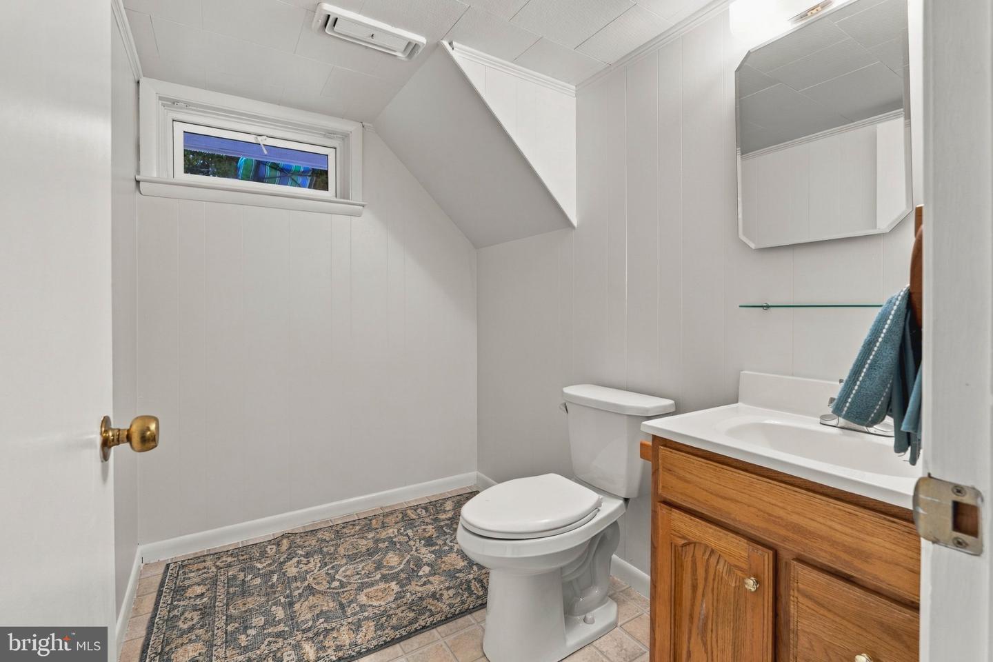 220 Chantrey Rd Property Photo 38