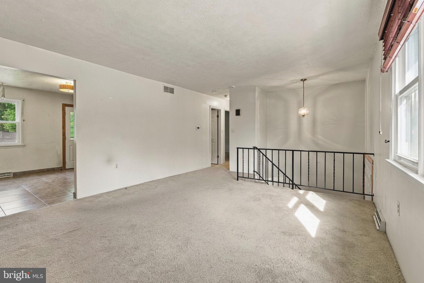 8614 Quentin Ave Property Photo 2