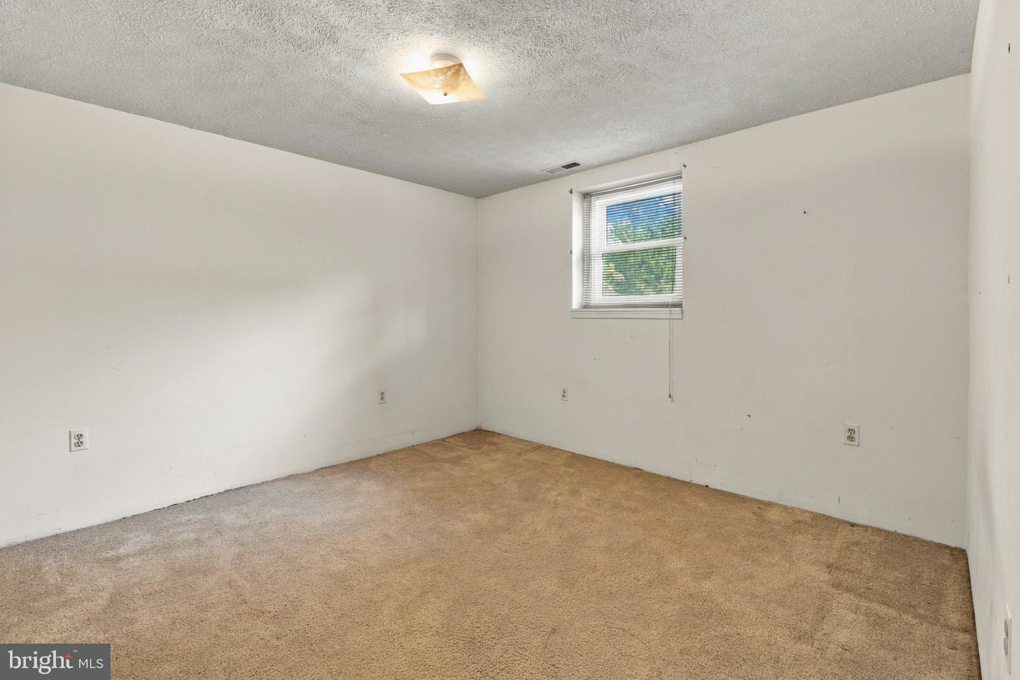 8614 Quentin Ave Property Photo 16