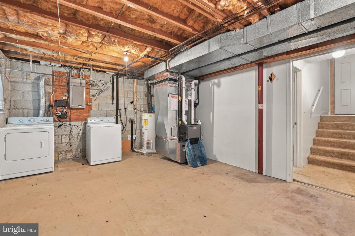 8614 Quentin Ave Property Photo 27