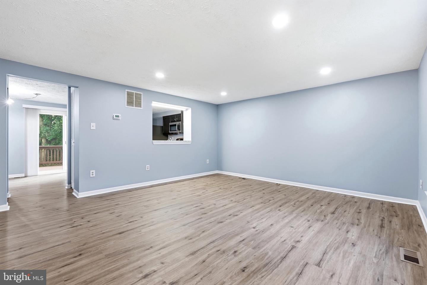 2013 Cedar Barn Way Property Photo 12